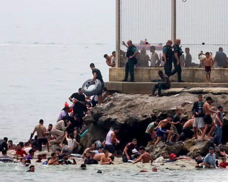 Europa govori o „invaziji”, dok Izrael provodi stvarne vojne operacije