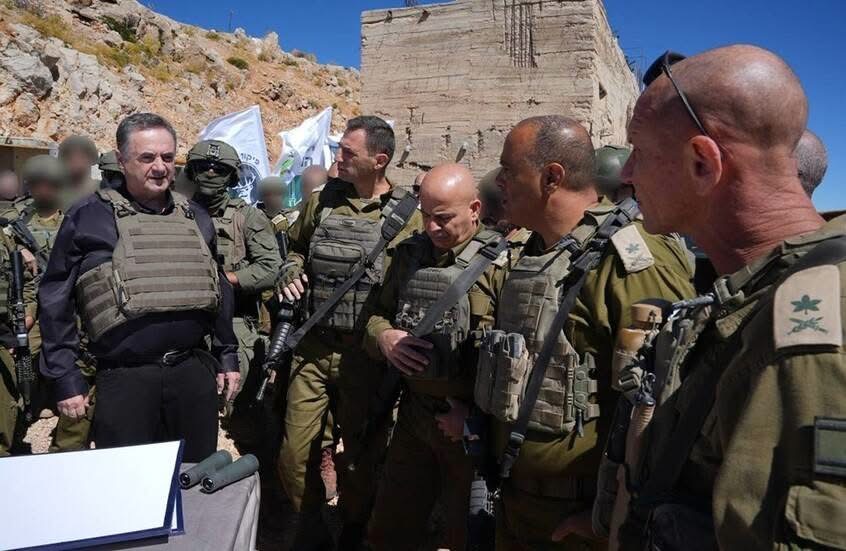 Netanyahu i Katz pritišću sirijsku ranu, ali Damask nastavlja graditi državu